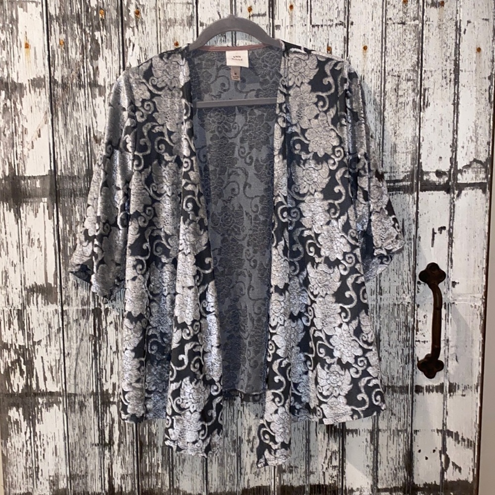 Knox rose gray velvet floral open from cardigan